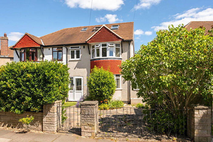 4 Bedroom Semi-Detached House To Rent In Monkleigh Road, Morden, SM4