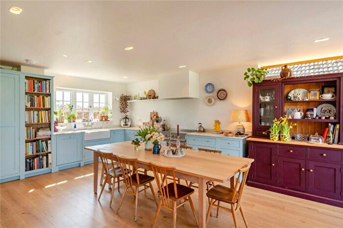 4 Bedroom Detached House For Sale In Lyndhurst Road, Bransgore, Christchurch, Dorset, BH23