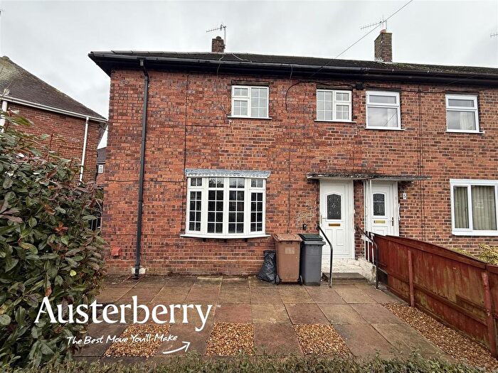 3 Bedroom Semi Detached House To Rent In Wingate Walk, Stoke-On-Trent, ST3
