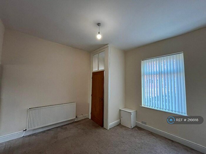 2 Bedroom Terraced House To Rent In Hope Street, Dukinfield, SK16