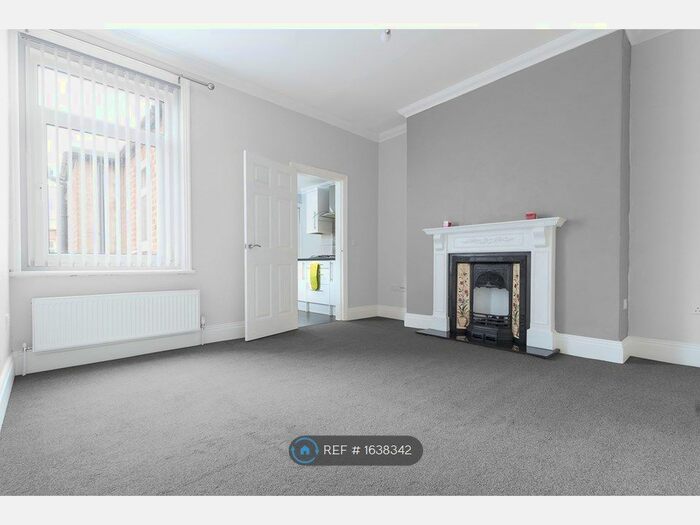 3 Bedroom Flat To Rent In Garrick Street, South Shields, NE33