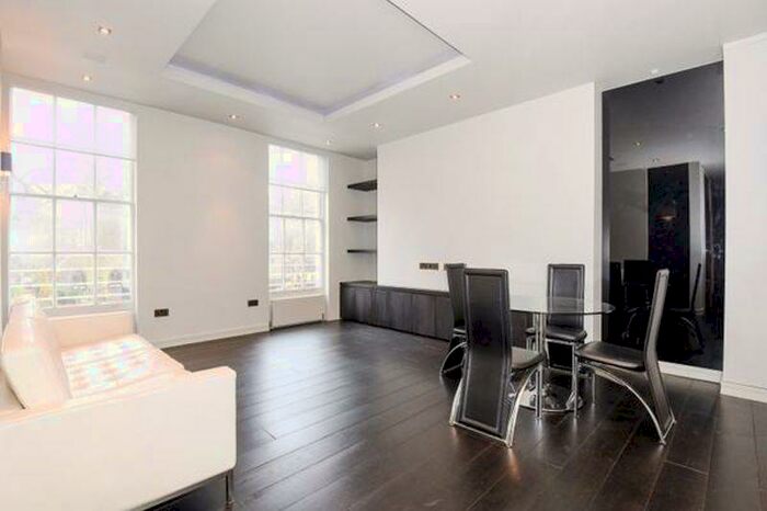 2 Bedroom Apartment To Rent In Myddelton Square, Angel, EC1R