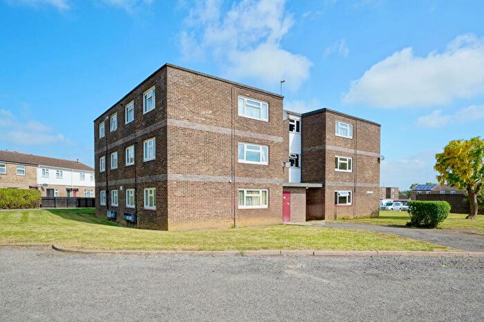 1 Bedroom Apartment For Sale In Kings Road, Eaton Socon, St. Neots, PE19