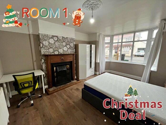 4 Bedroom Detached House To Rent In Ninth Avenue, Bristol, BS7