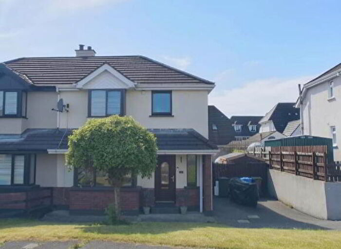 3 Bedroom Semi-Detached House For Sale In Woodbrook, Derry, BT48