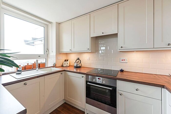 1 Bedroom Flat For Sale In Kings Road, Chelsea, London, SW3