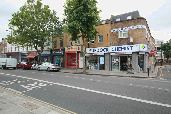 2 Bedroom Flat To Rent In Lower Road, London, SE16