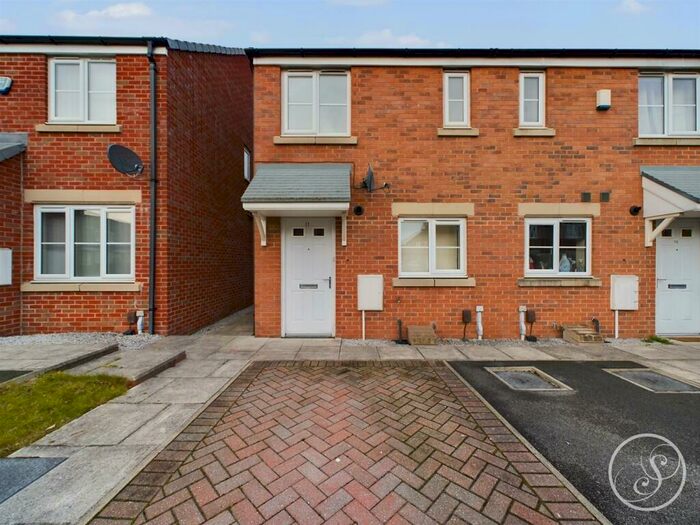 2 Bedroom Terraced House To Rent In St. Gabriel Court, Leeds, LS14