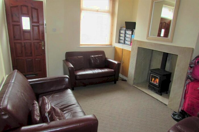 2 Bedroom Property To Rent In Dundee Street, Lancaster, LA1