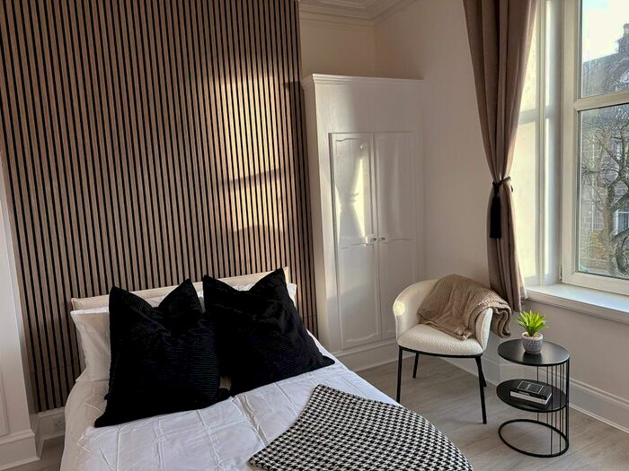 1 Bedroom Flat To Rent In Union Grove, City Centre, Aberdeen, AB10