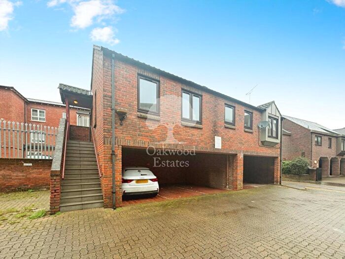 2 Bedroom Apartment To Rent In King Street, Maidenhead, SL6