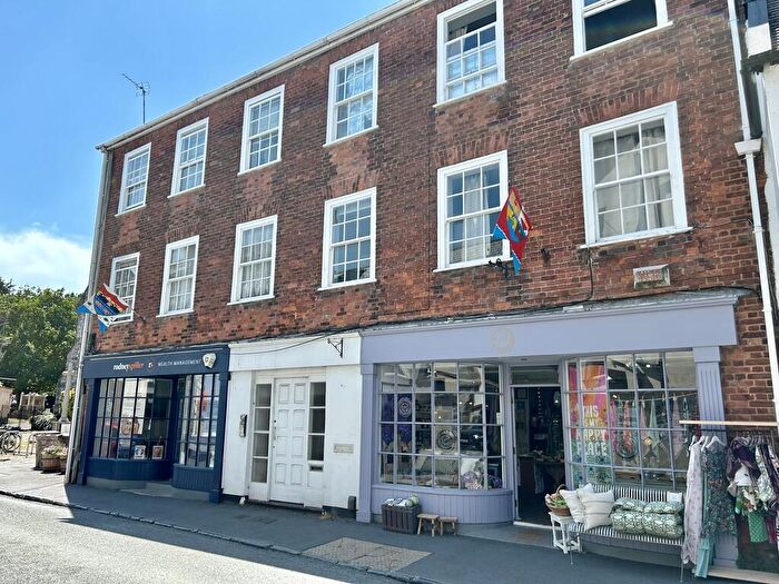 Studio To Rent In Fore Street, Topsham, EX3