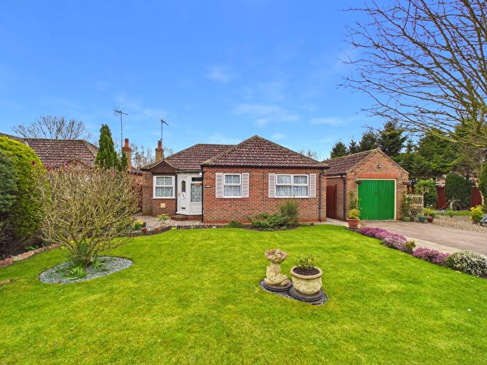 3 Bedroom Detached Bungalow For Sale In Glebe Gardens, Beeford, Driffield, East Riding Of Yorkshire, YO25