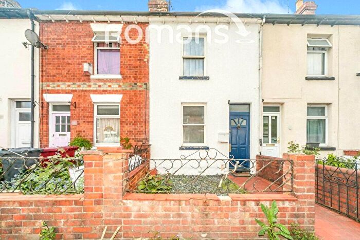 2 Bedroom Terraced House To Rent In Cumberland Road, Reading, RG1