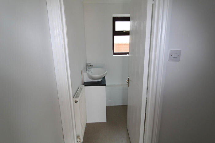 1 Bedroom Bungalow For Sale In Matthews Court, Beresford Road, Gillingham, Kent, ME7