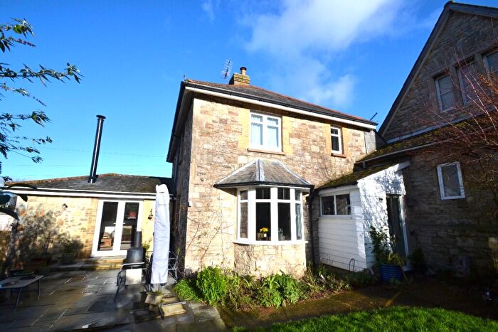 4 Bedroom Link Detached House For Sale In Arnold Road, Ryde, Isle Of Wight, PO33