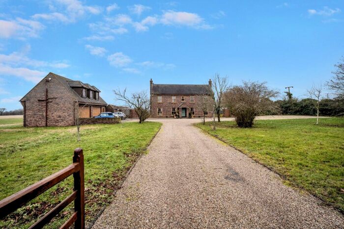 5 Bedroom Detached House For Sale In Latchingdon, CM3