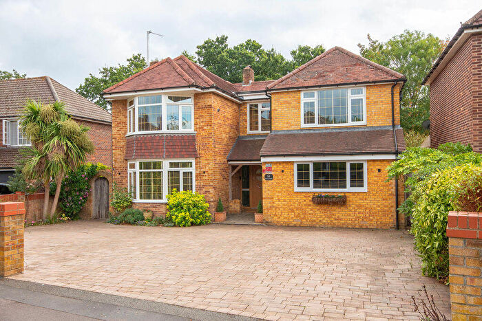 5 Bedroom Detached House For Sale In Kinross Road, Rushington, SO40