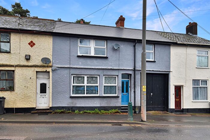 3 Bedroom Property For Sale In Station Road, Cullompton, EX15