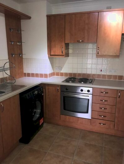 2 Bedroom Flat To Rent In Swift Brae, Livingston, EH54