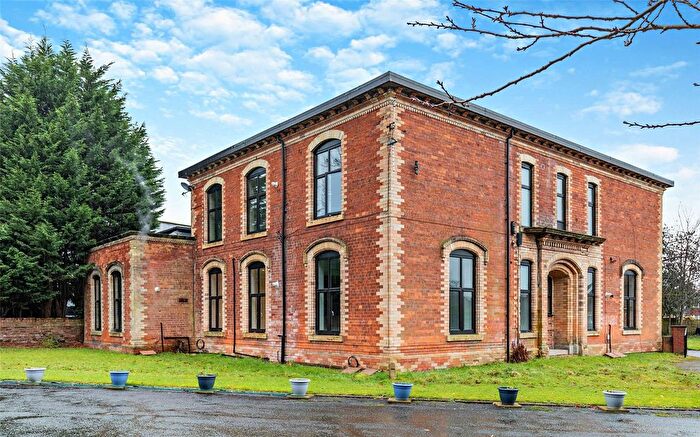 1 Bedroom Flat To Rent In Holmfield Drive, Cheadle Hulme, Cheadle, Greater Manchester, SK8