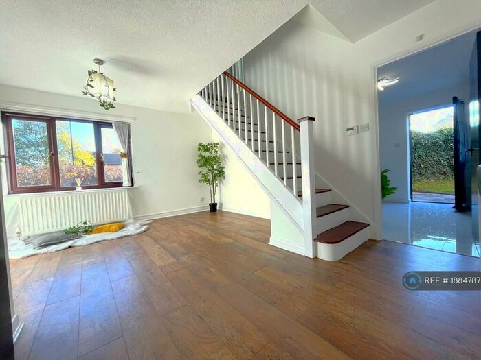 3 Bedroom End Of Terrace House To Rent In Hunters Place, Newcastle Upon Tyne, NE2