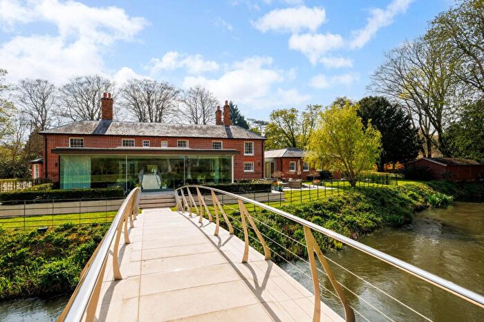 9 Bedroom Detached House For Sale In Theale, Reading, West Berkshire, RG7