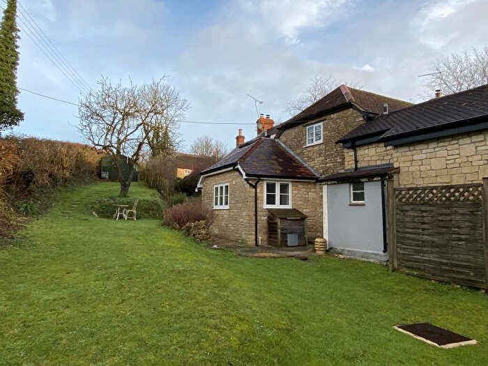 2 Bedroom Cottage To Rent In Scotchy Hill, East Stour, Gillingham, SP8