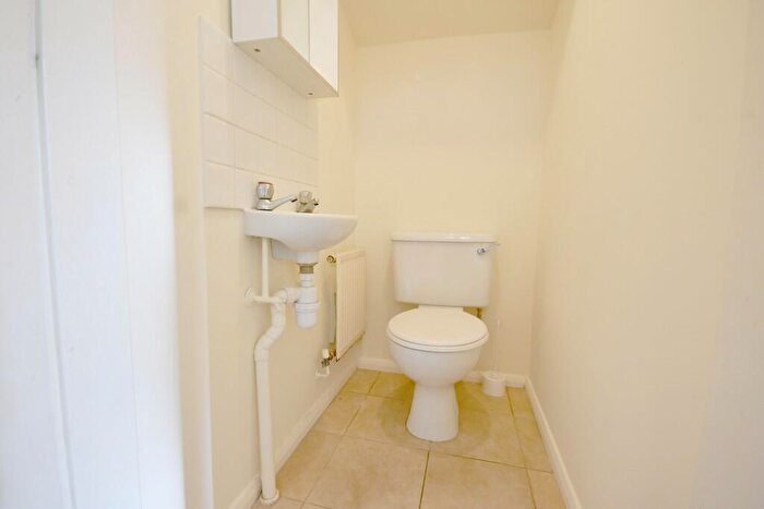 3 Bedroom End Of Terrace House For Sale In Rodyard Way, Coventry, CV1