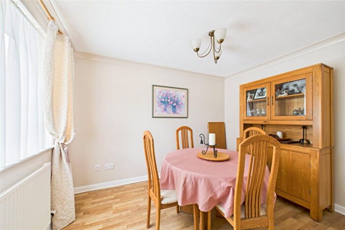 4 Bedroom Detached House For Sale In Tocker Gardens, Warfield, Bracknell, Berkshire, RG42