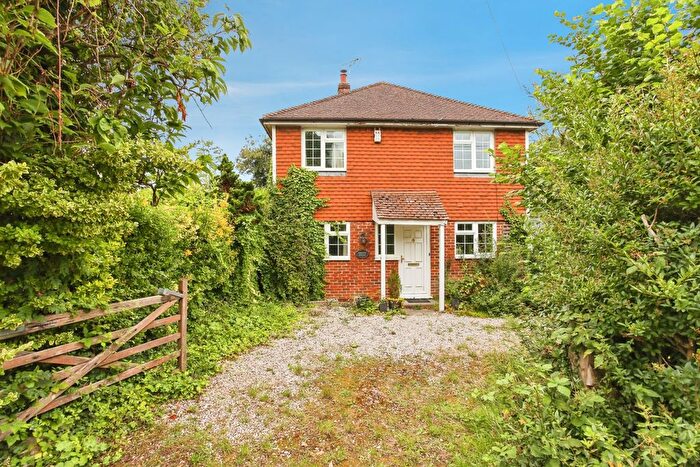 3 Bedroom Detached House For Sale In Talbot Road, Hawkhurst, Cranbrook, Kent, TN18