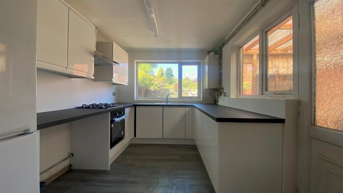 3 Bedroom Terraced House To Rent In Arbury Avenue, Coventry, CV6