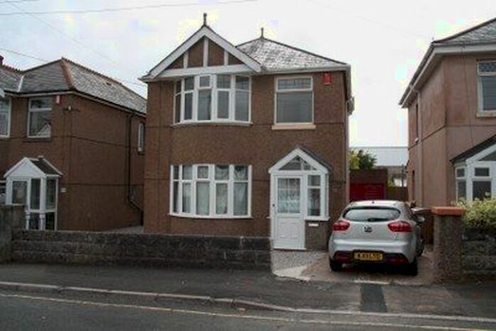 3 Bedroom Semi-Detached House To Rent In Lands Park, Plymouth, PL9