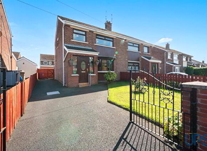 3 Bedroom Semi-Detached House For Sale In Willowvale Gardens, Belfast, BT11