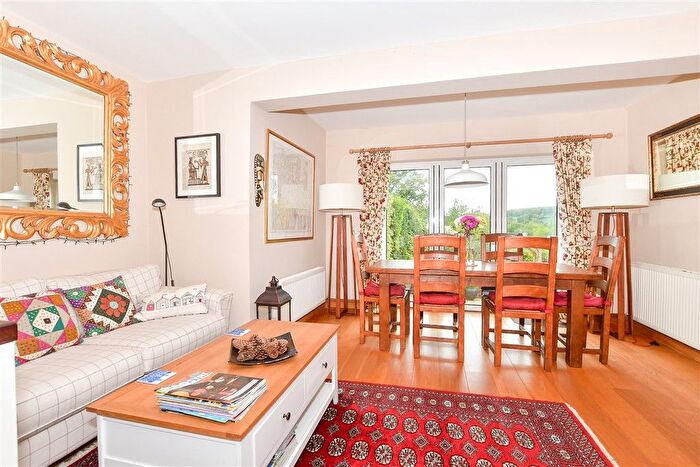 4 Bedroom Semi-detached House For Sale In Station Road, Withyham, Hartfield, East Sussex, TN7