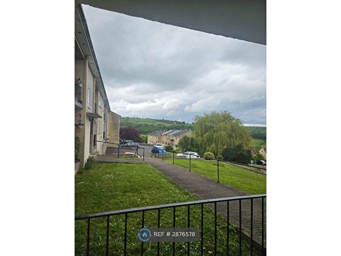 2 Bedroom Flat To Rent In Fairfield Park, Bath, BA1