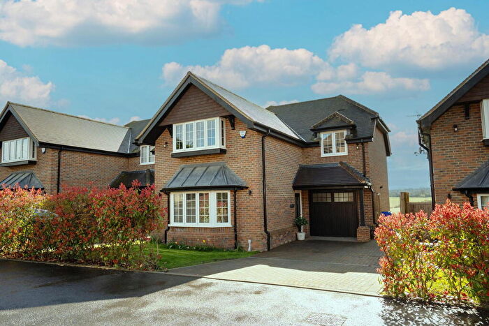 4 Bedroom Detached House For Sale In Franklin Close, Chesham, Buckinghamshire, HP5