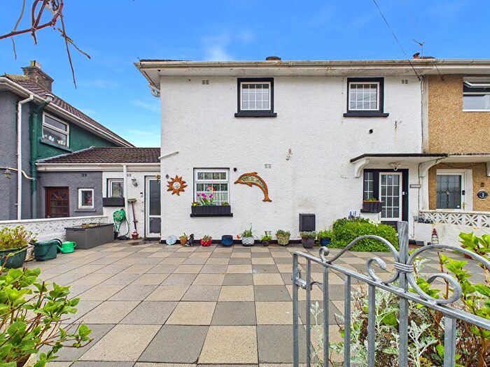 4 Bedroom Semi Detached House For Sale In Hammond Avenue, Haverfordwest, SA61