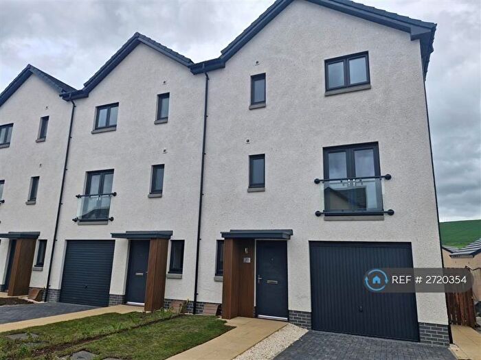 4 Bedroom Terraced House To Rent In Hester Lane, Musselburgh, EH21