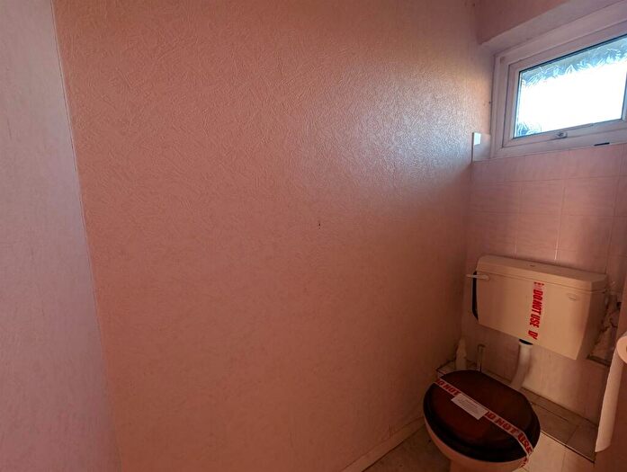 2 Bedroom Semi-Detached Bungalow For Sale In Downside, Stowmarket, IP14