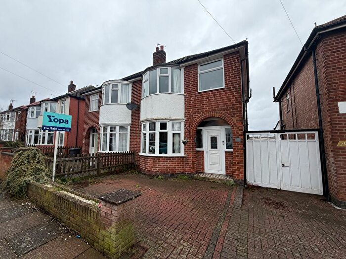 3 Bedroom Semi Detached House For Sale In Seaford Road, Leicester, LE2