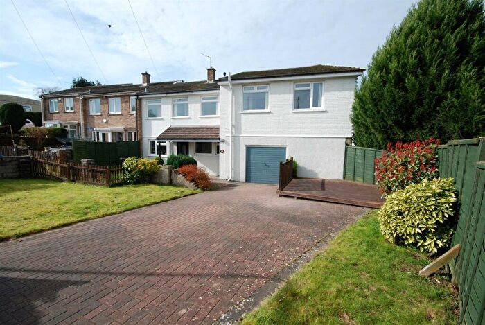 4 Bedroom Semi-Detached House To Rent In Cae Stumpie, Cowbridge, Vale Of Glamorgan, CF71