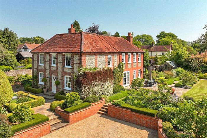 5 Bedroom Detached House To Rent In Ballinger, Great Missenden, Buckinghamshire, HP16