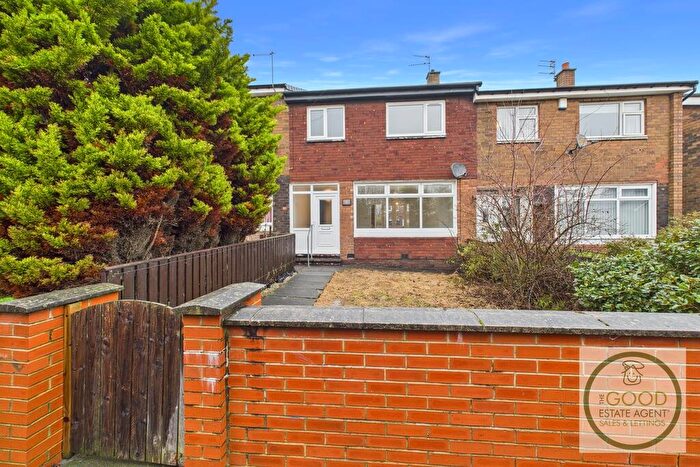 3 Bedroom Semi Detached House To Rent In Edmonton Square, Sunderland, SR5
