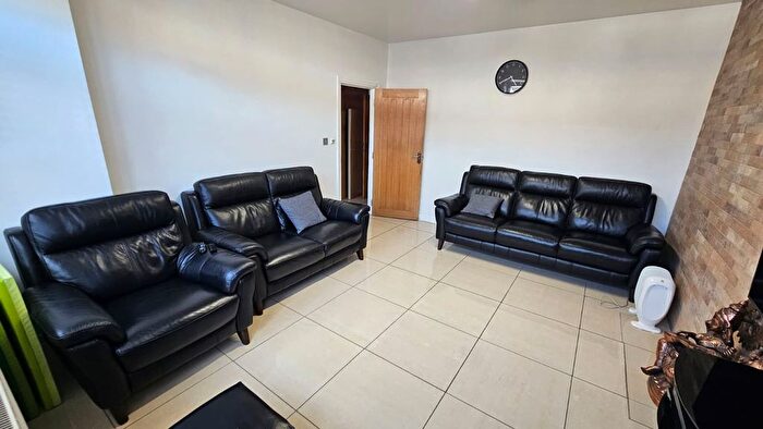 6 Bedroom Terraced House To Rent In Streatham Vale, London, SW16