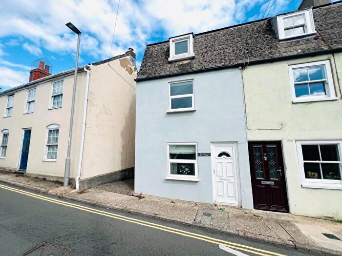 2 Bedroom Link Detached House To Rent In High Street, Wyke Regis, Weymouth, DT4