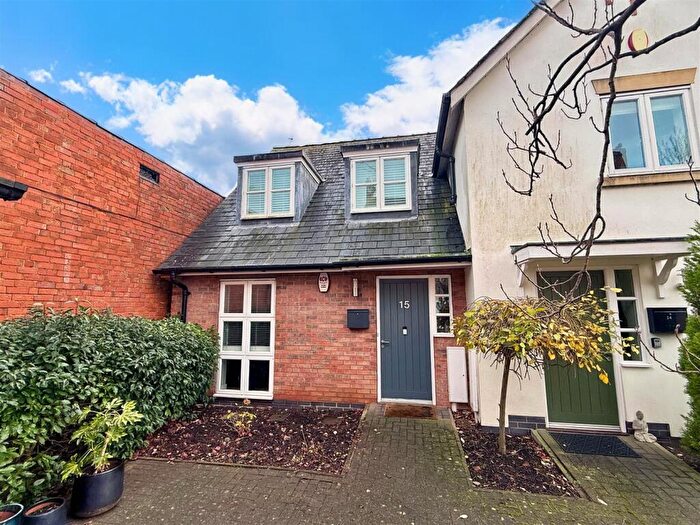 2 Bedroom End Of Terrace House For Sale In Castlegate, Tutbury, Burton-On-Trent, DE13