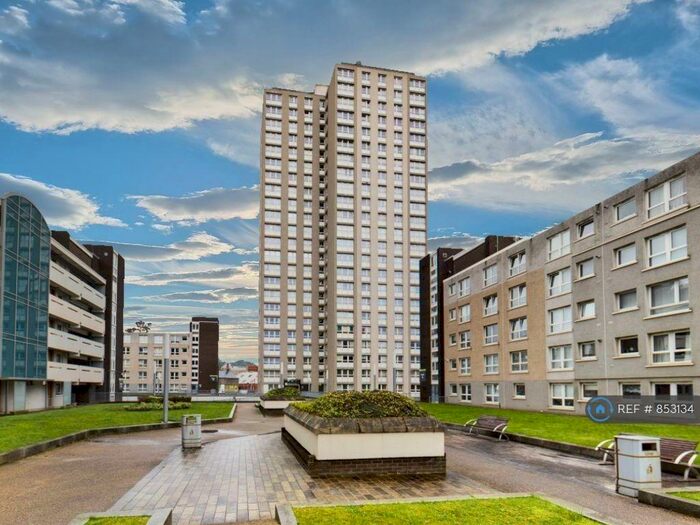 2 Bedroom Flat To Rent In Dundasvale Court, Glasgow, G4
