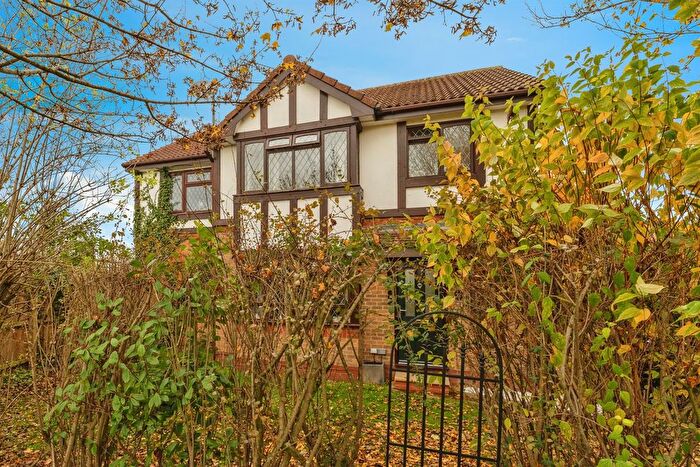 4 Bedroom Detached House For Sale In Thurston Road, Saltney, Chester, CH4