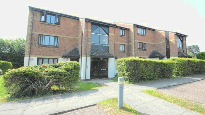 1 Bedroom Apartment To Rent In Pyegrove Chase, Forest Park, Bracknell, RG12